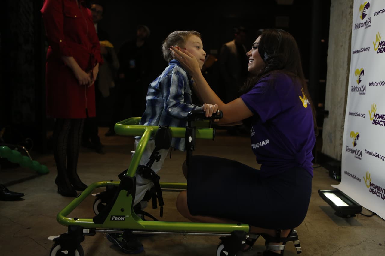 Livia Brito llegó a apoyar a los niños del Teletón USA.