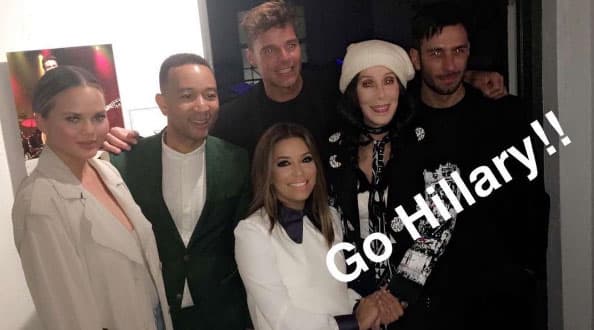Chrissy Teigen, John Legend, Ricky, Eva, Cher y Jwan Yosef, pareja del boricua.