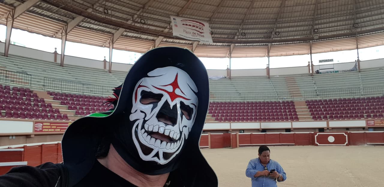 El pasado 20 de octubre del 2019,
<b>La Parka</b> se presentó en la Arena Coliseo de Monterrey, en una función Triple A.