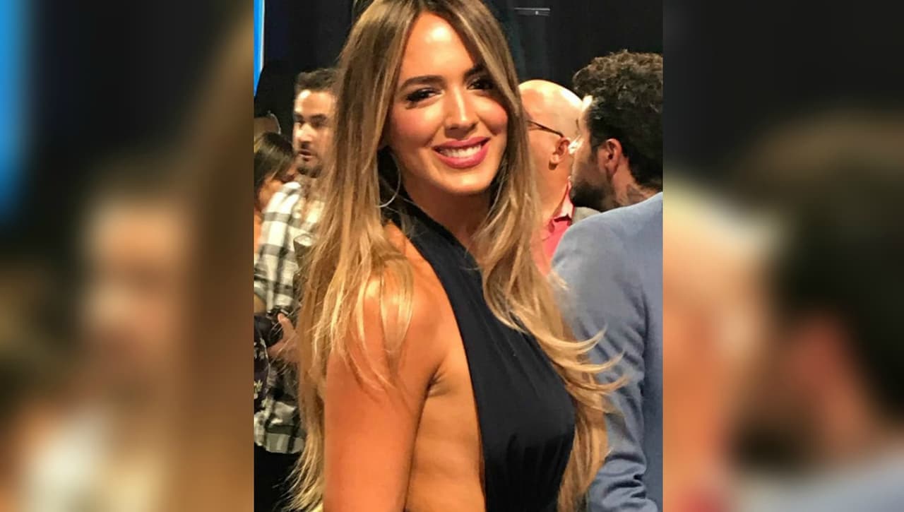 Mientras 'Canelo' entrena Shannon de Lima disfruta la gala de Premios Juventud