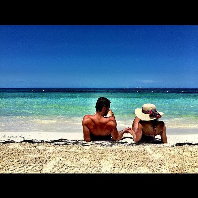 Aunque los momentos con 
<b><a href="http://www.univision.com/temas/angelique-boyer">Angelique</a></b> también fueron muchos y muy románticos.