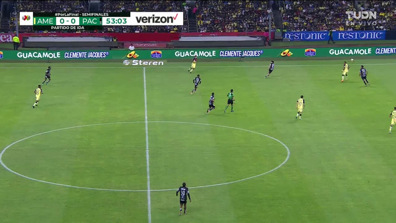 ¡GOOOL! Diego Valdés anota para América.