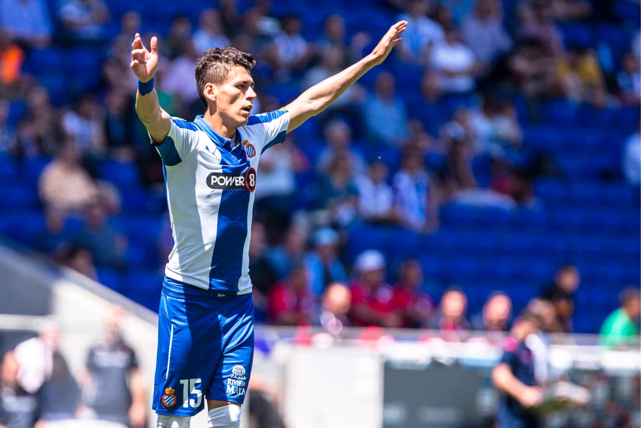 Héctor Moreno reapareció en amistoso con Espanyol ante el Reading inglés