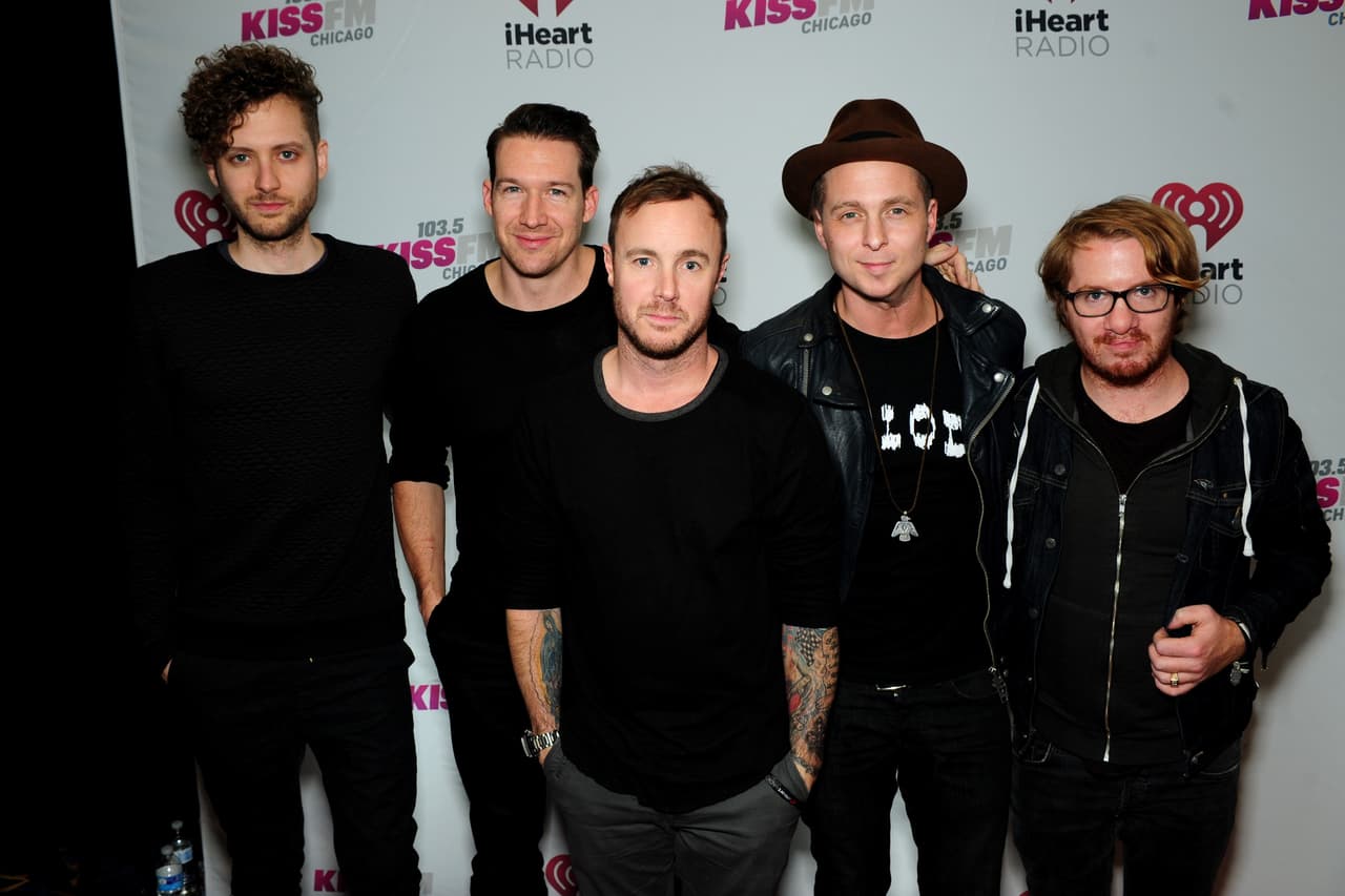 "Dreaming Out Loud", "Waking Up" y "Native" han sido las tres discografías con las que han logrado posicionarse como una de las mejores bandas del 'pop rock'.