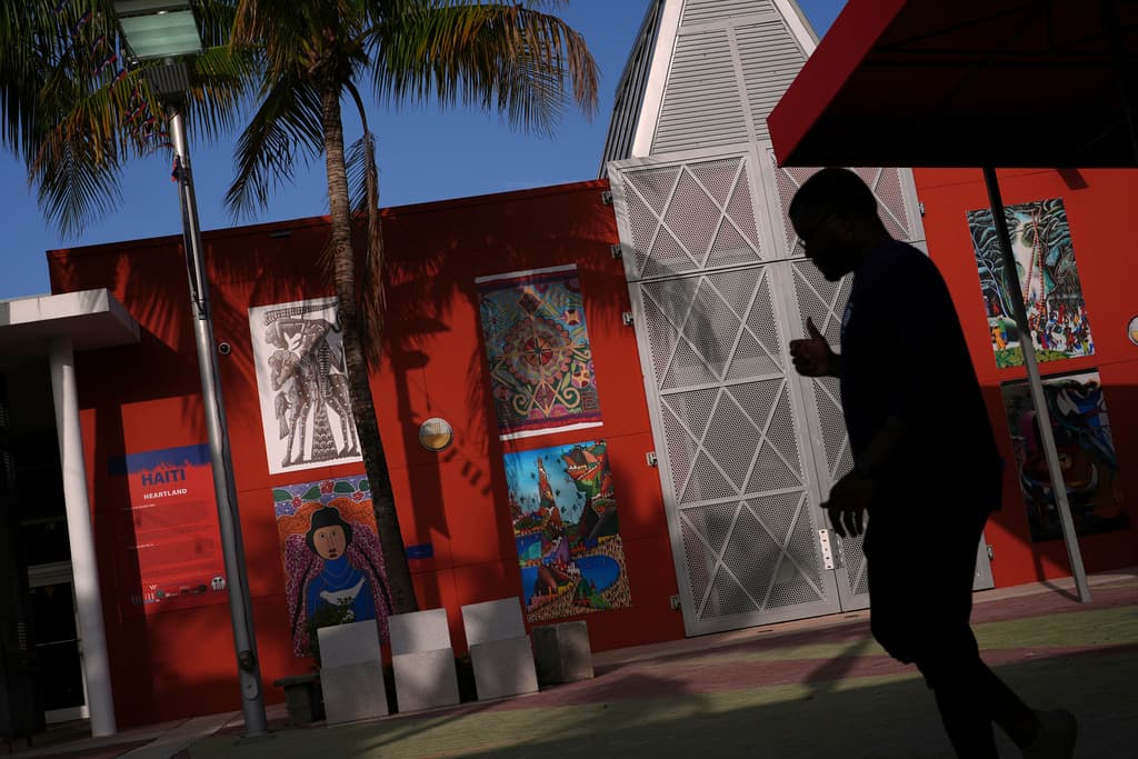 Qué debes saber de las nuevas restricciones de viaje de Trump que entran en vigor este lunes