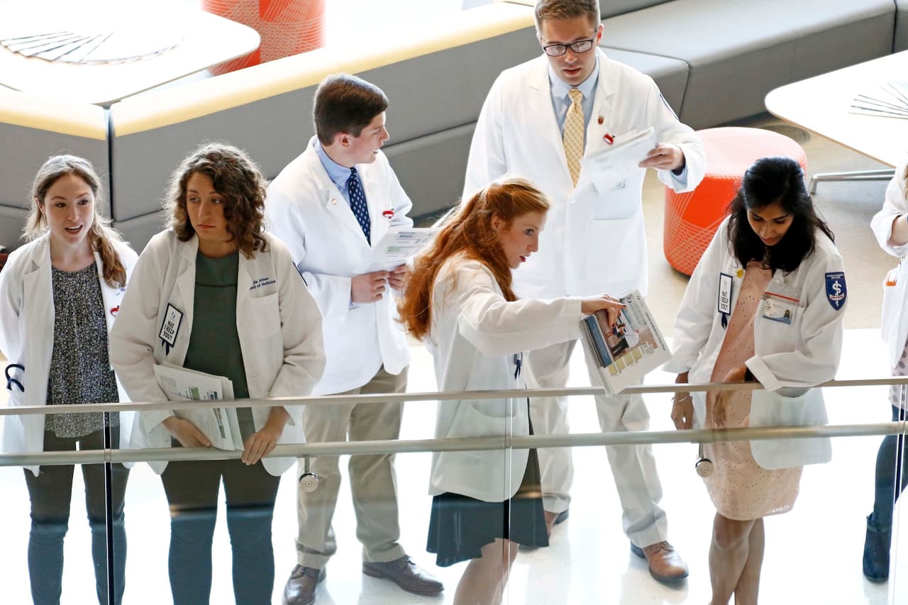 Donante anónimo paga la matrícula completa de los primeros 30 alumnos de Medicina de la Universidad de Houston