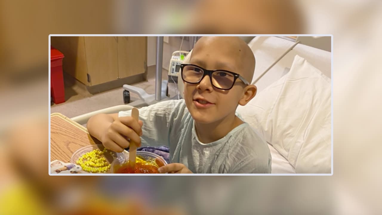 Niño con leucemia pide que la comunidad done sangre para poder continuar con su tratamiento