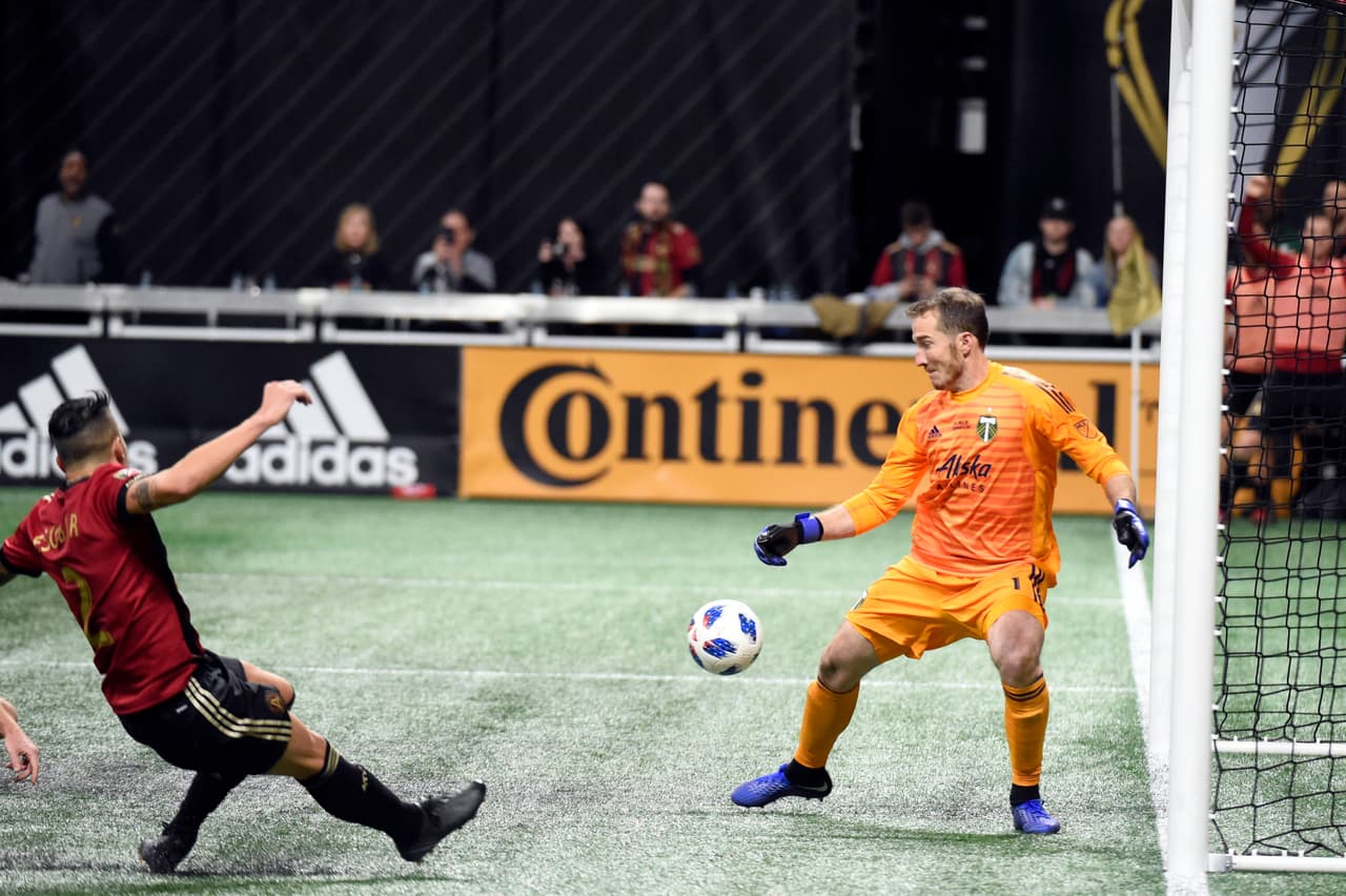 En el segundo tiempo, al minuto 54, el argentino Franco Escobar (izquierda) marcó el 2-0 para Atlanta United, ampliando la ventaja.