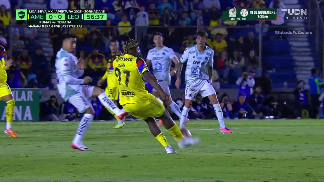 ¡Óscar García le quita un golazo a Saint-Maximin!