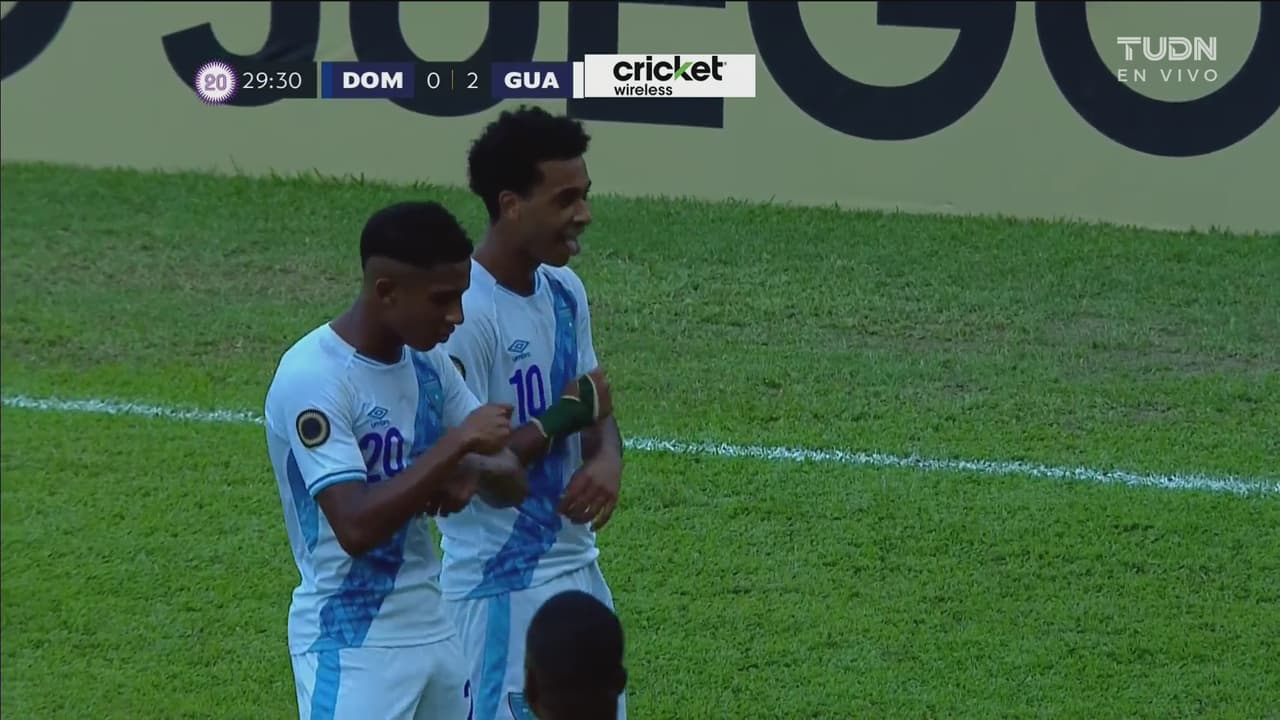¡Qué mala pata! Mañón hace autogol y Guatemala lo gana 0-2