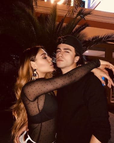 Fue con la publicación de esta instantánea que la joven actriz hizo que sus poco más de 6 millones de seguidores pensaran que su acompañante podría ser su nueva pareja. "Mi Itzan Laurânt, te amo", escribió en la publicación la también cantante.