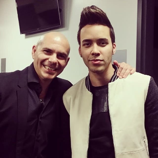 Y no podía faltar la foto con el mismísimo Mr. 305, el gran Pitbull.