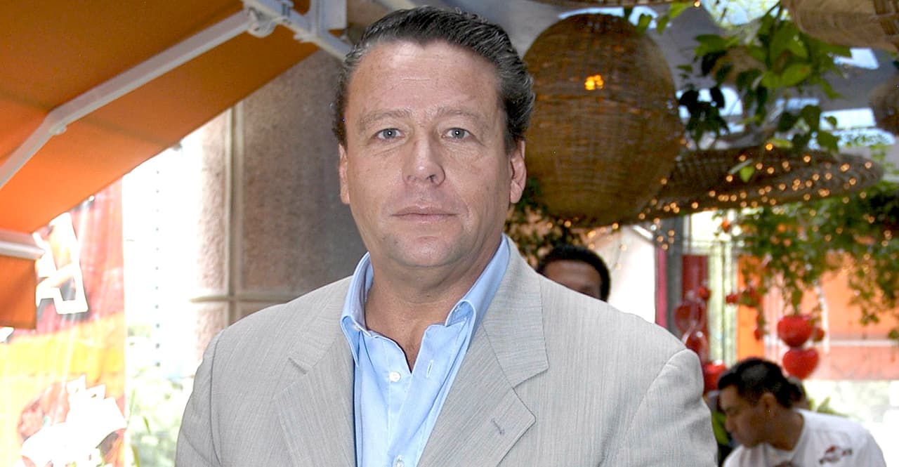 "Los desconozco totalmente y los desheredé desde hace un año", externó ante varios medios de comunicación el pasado mes de enero.