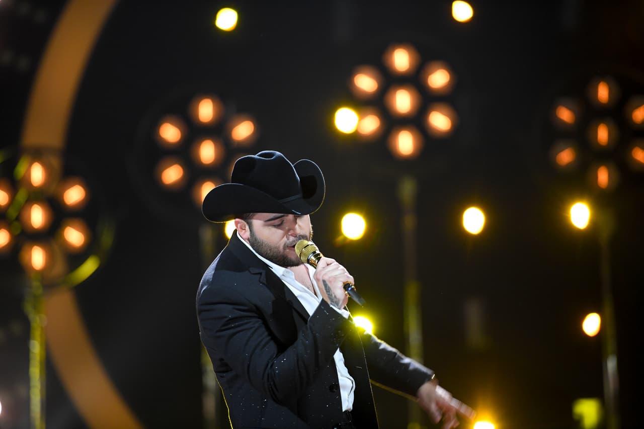 'Más caro que ayer' es su más reciente sencillo y cuenta con más de 13 millones de reproducciones en YouTube.