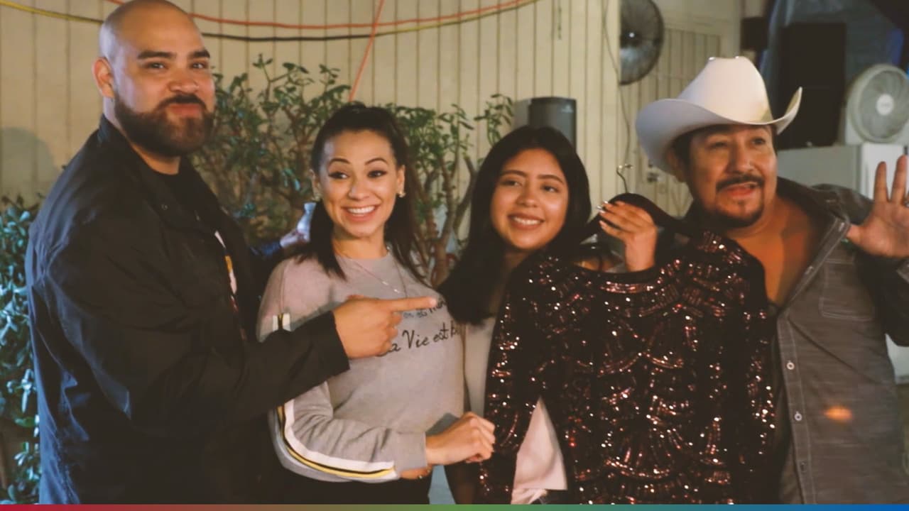 Sueña con ser policía y ya tiene vestido para su graduación: esta es la historia de Cindy Cabrera