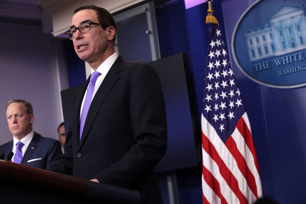 El equipo económico de Trump: con un pie en la Casa Blanca y el otro en Wall Street