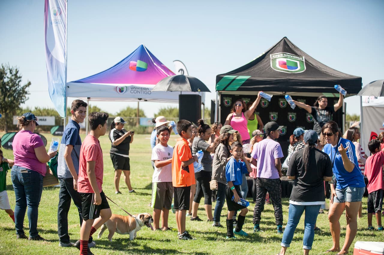 Diversión familiar en Copa Univision Fresno.