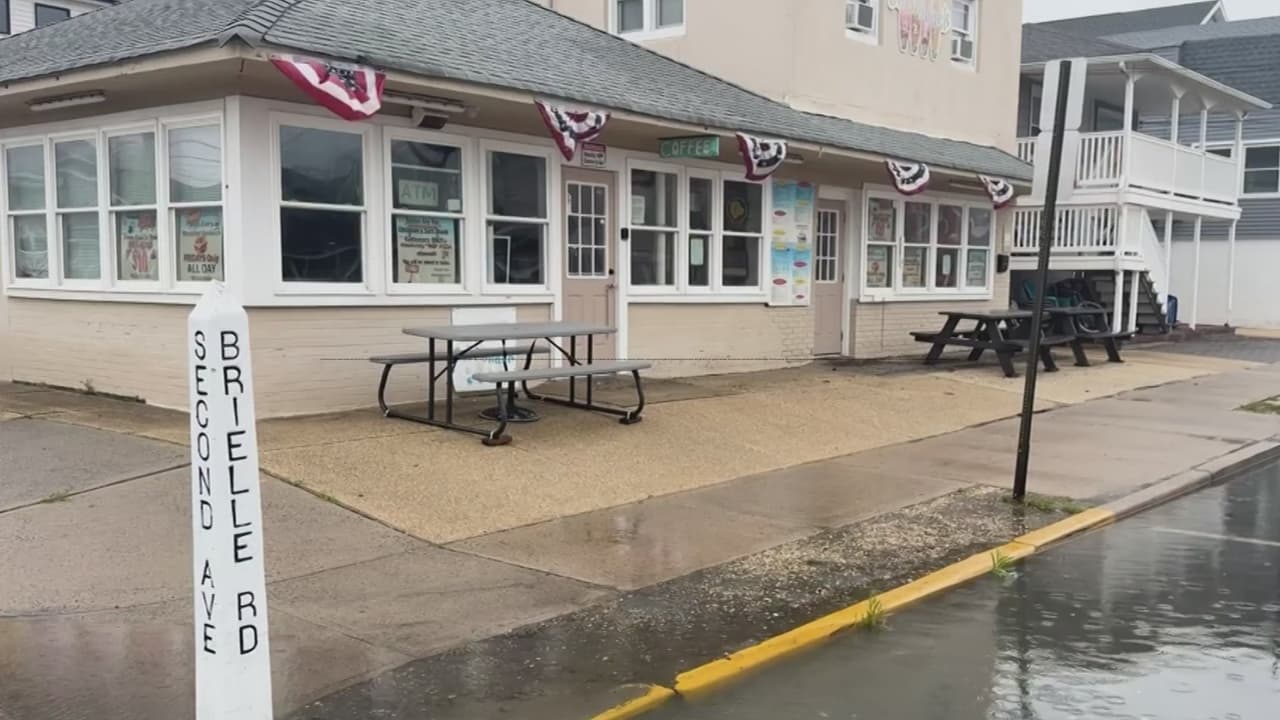 Tormenta del noreste golpea Nueva York y Nueva Jersey con inundaciones, vientos y cortes de electricidad