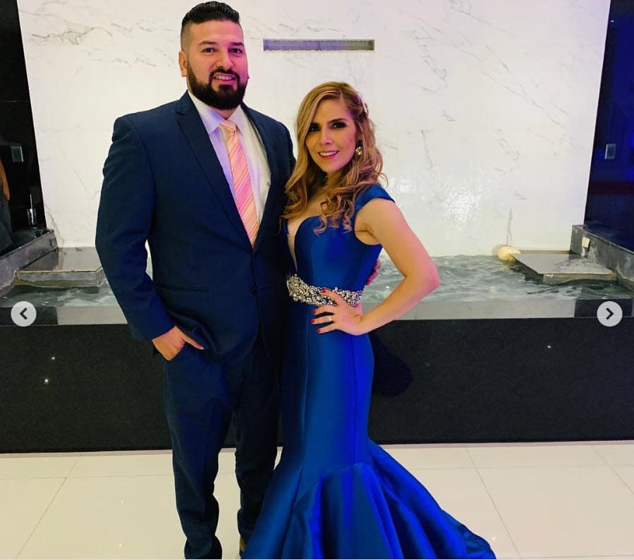 La traición significó todo un escándalo que, a la fecha, 
<b><a href="https://www.univision.com/famosos/americo-garza-asegura-que-karla-panini-decidio-salir-del-aire-por-miedo-ante-las-amenazas-de-la-gente-fotos" target="_blank">mantiene el odio </a></b>de algunos fans hacia Garza y Panini. 
<br>