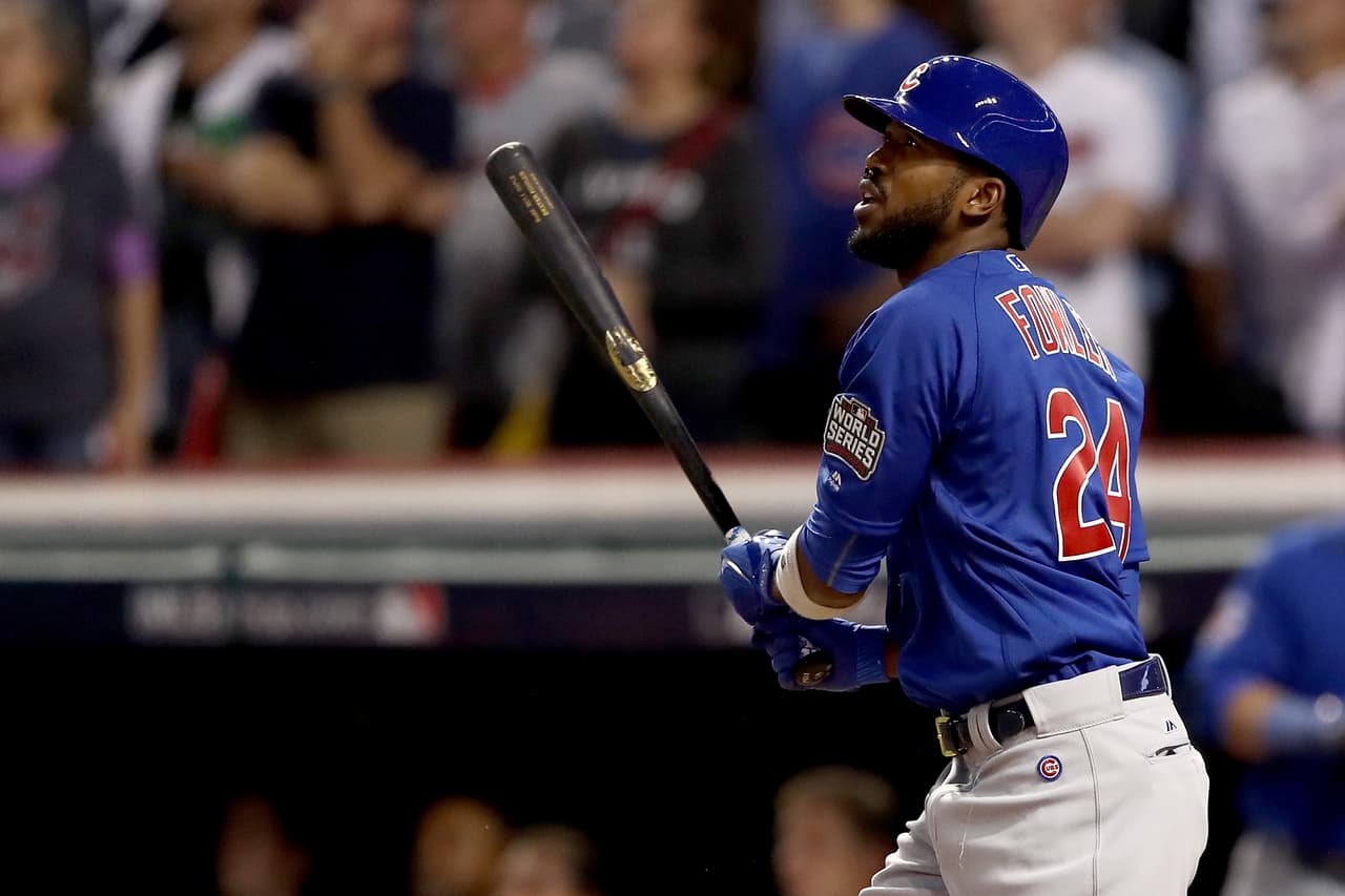 Dexter Fowler pone en ventaja a los Cubs con un cuadrangular en la primera entrada.