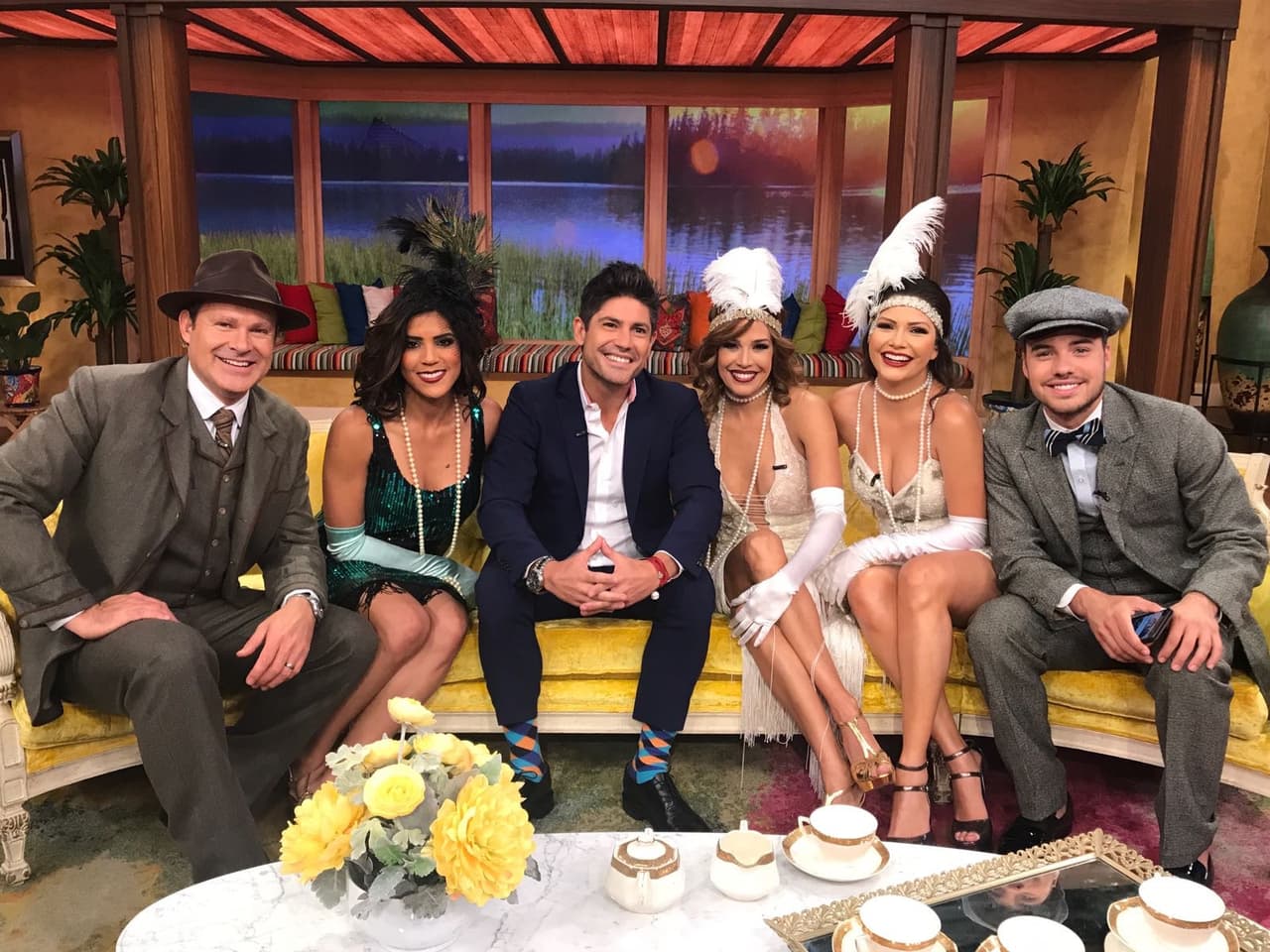 Poncho de Anda regresó a Despierta América y recordó varias vivencias junto a Karla Martínez y las estrellas del show.