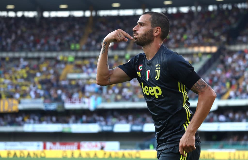 Defensa: Leonardo Bonucci (40.6 millones de dólares del A.C. Milan a la Juventus F.C.)