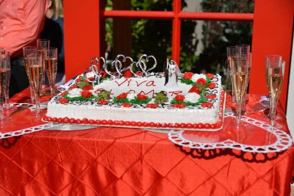 Después de la ceremonia, este banquete los esperaba para celebrar su unión.