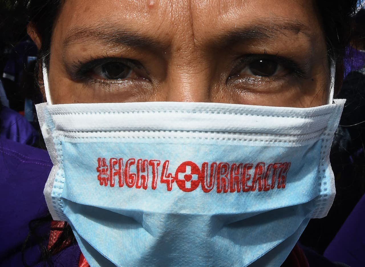 <b>"Pelearemos por nuestra salud"</b>. La 
<a href="https://nationalhispanicleadership.org/about-nhla">National Hispanic Leadership Agenda (NHLA)</a>, una coalición no partidista que reúne desde 1991 a las 40 organizaciones latinas más prominentes del país, se pronunció contundentemente en contra de la propuesta republicana para sustituir Obamacare.