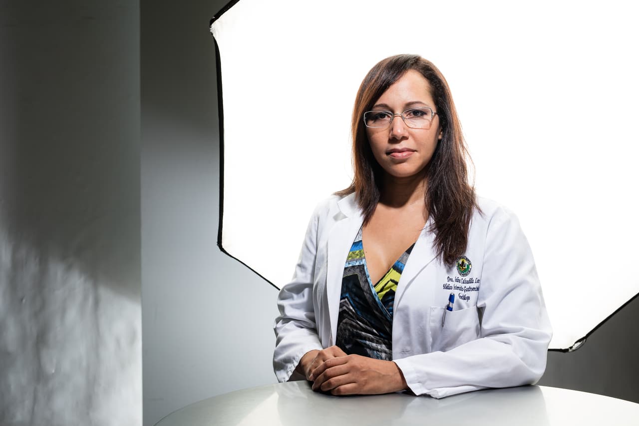 Internista, gastroenteróloga con especialidad en Hígado. ¿De las cosas nuevas de la profesión? El hambre de sus pacientes.