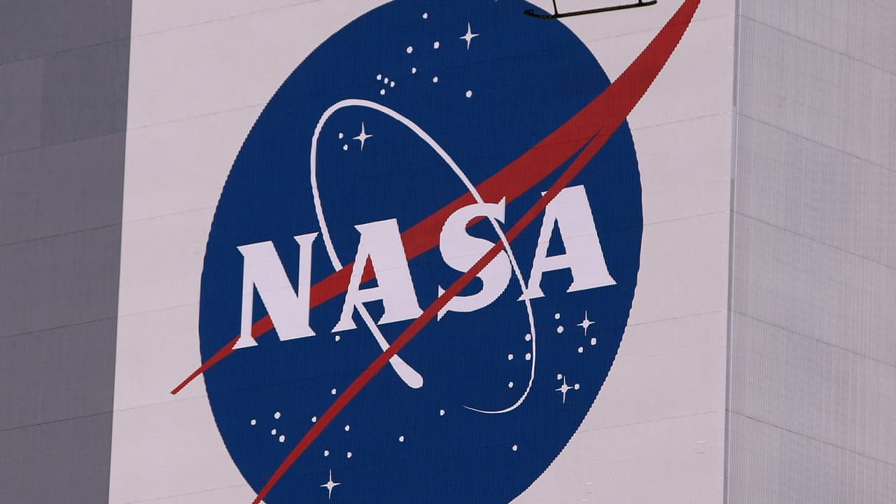 Se trata del Sentinel-6, que dará continuidad a un trabajo que se viene haciendo desde 1992, pero que ahora cobra mayor importancia debido a los severos impactos del cambio climático que se relacionan directamente con las fuertes marejadas y las altas temperaturas. Según expertos, esta nueva labor de monitoreo ayudará a que los pronósticos del tiempo sean más precisos.