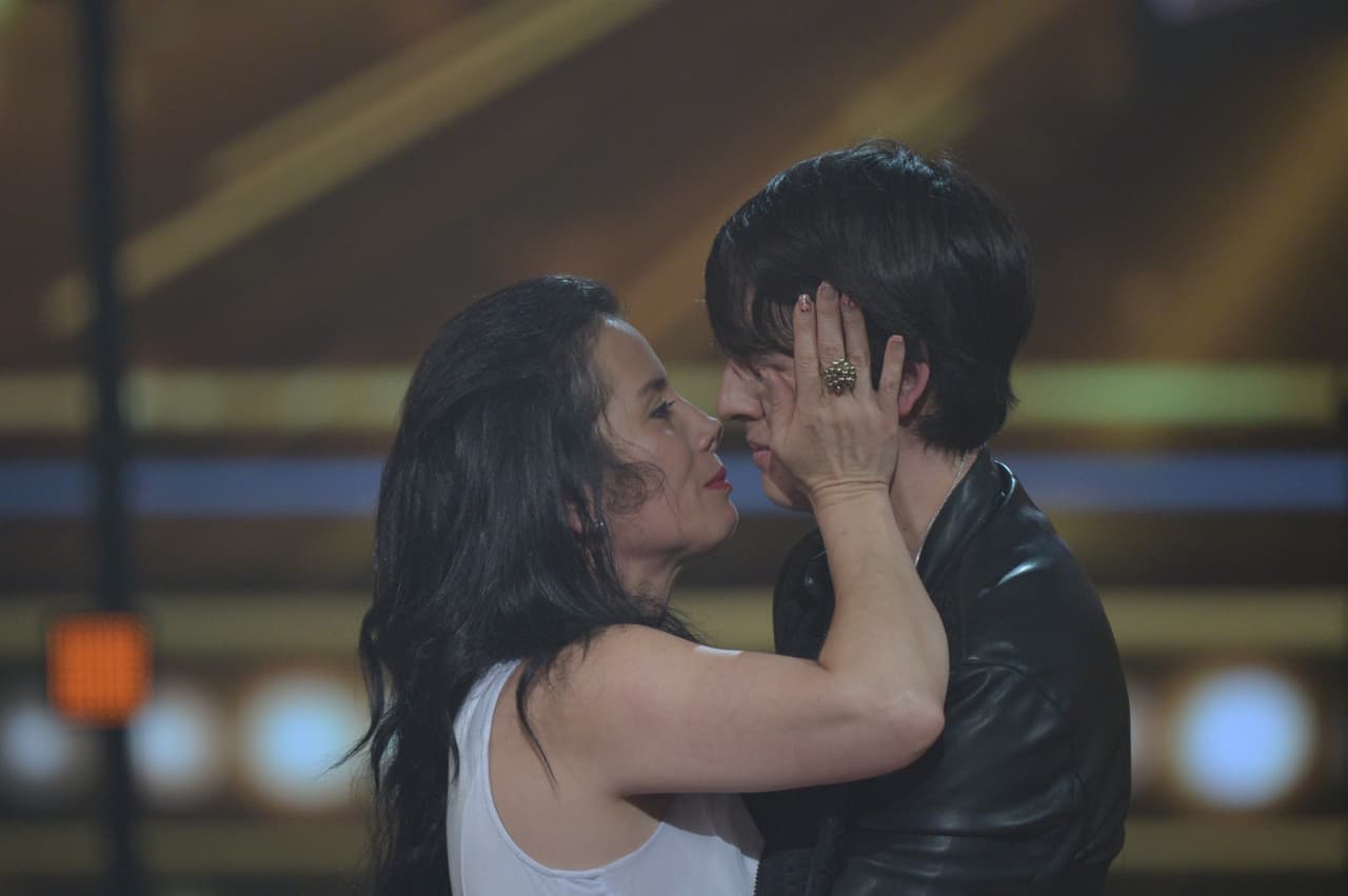 Una noche digna de finales. Pitbull, Fifth Harmony, Wisín, los jueces cantaron y ya tenemos banda. Además, las emociones estuvieron a flor de piel con sorpresas, eliminaciones y estrenos.