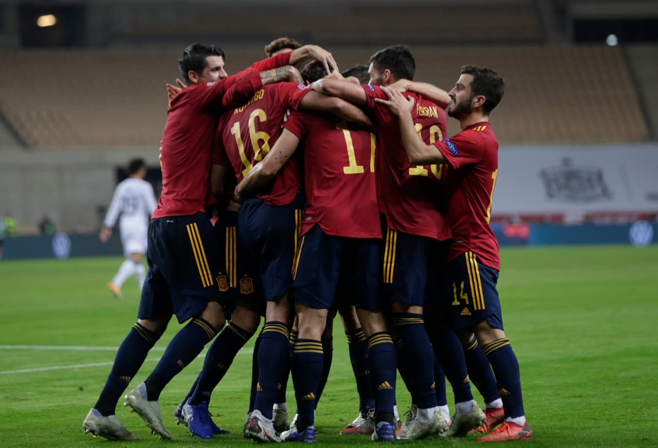 Morata (17’), Torres (33’, 55’, 71’), Hernández Cascante (38’) y Oyarzabal (89’) se sirvieron con la ‘cuchara grande’ en la tremenda goliza.