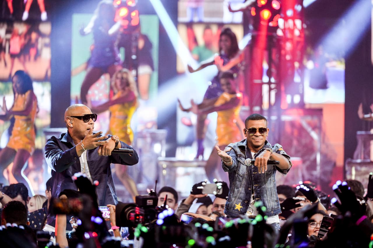 En 2016 los chicos de Gente de Zona sorprendieron al público al interpretar el tema 'Más Macarena', pero no solo eso...