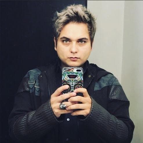 Fabián abandonó la televisión para dedicarse de lleno al teatro.