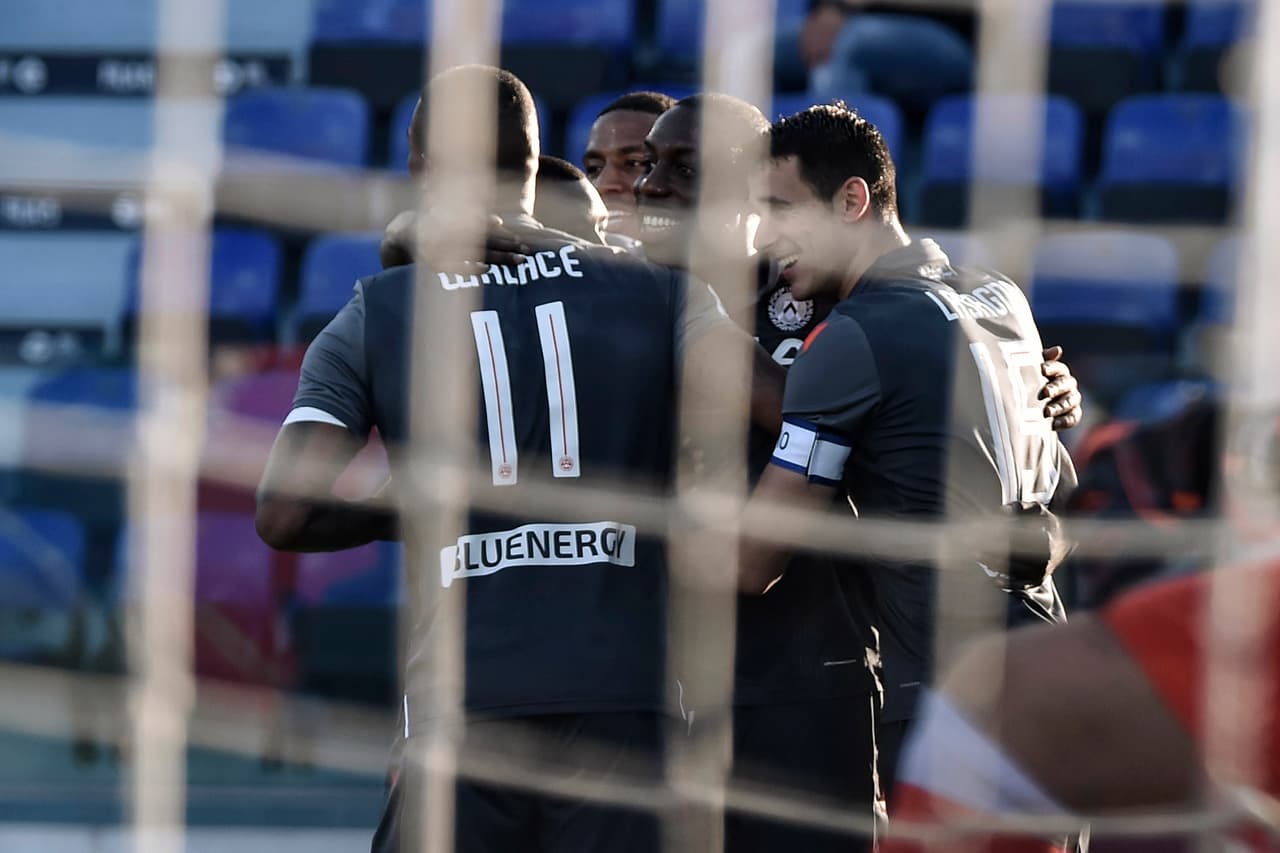 Con resultados de bBologna 3-2 Lecce, Cagliari 0-1 Udinese, Hellas Verona 1-5 Lazio, Roma 2-1 Fiorentina y SPAL 1-1 Torino, se da prácticamente por cerrada la jornada 36 del futbol italiano.