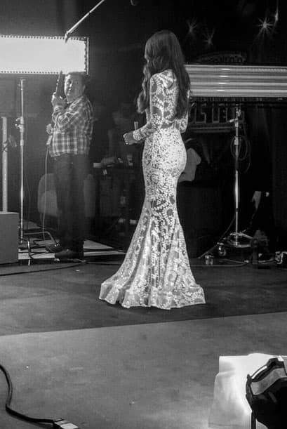 El corte sirena indudablemente le sentó de maravilla a sus encantos.