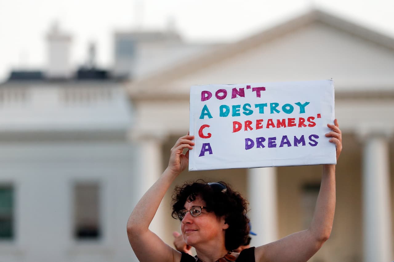 RAÍCES organizará sesiones informativas para analizar las actualizaciones actuales de DACA