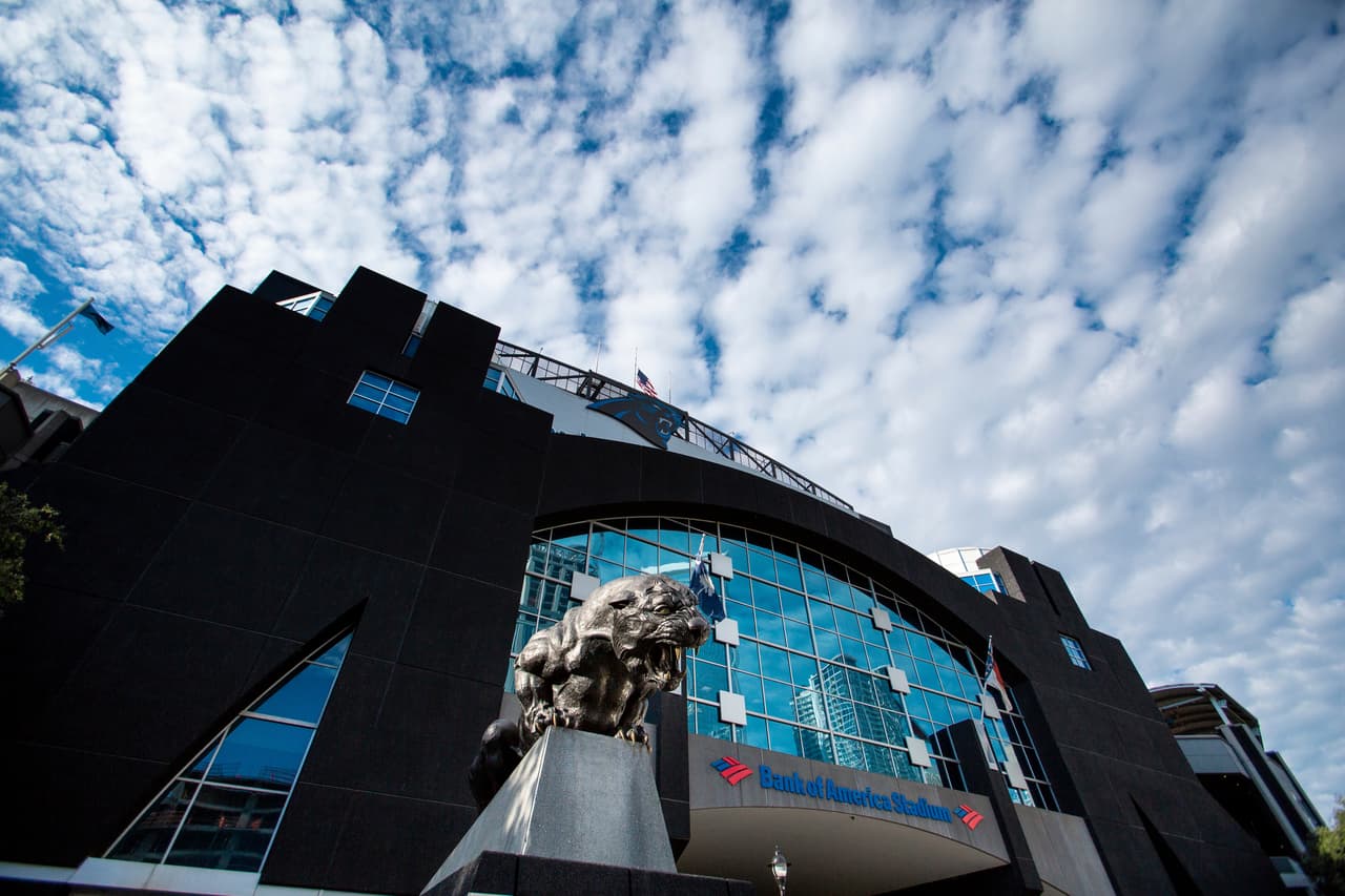 El Bank of America Stadium en Charlotte será la sede del juego entre México y Martinica en la Copa Oro y también recibe el sexto capítulo de 'La Carrera' de Univisión.