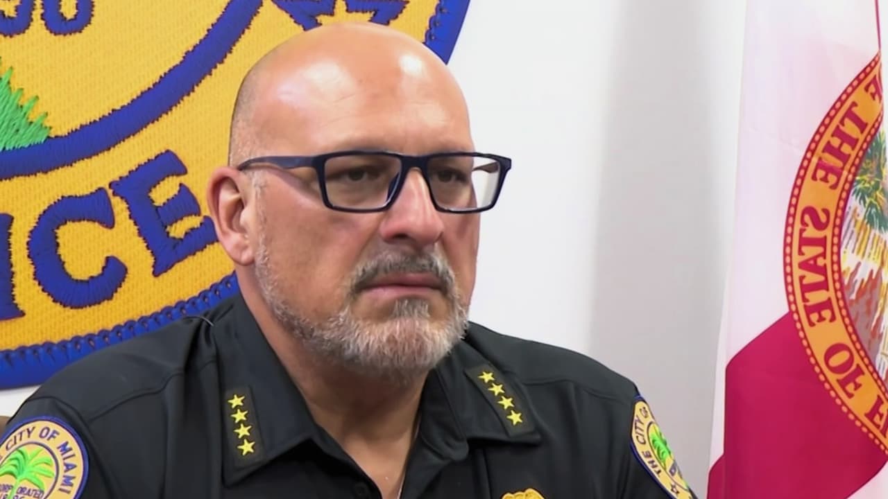 “No tengo miedo, es un crimen”: jefe de la policía de Miami habla sobre amenazas en su contra