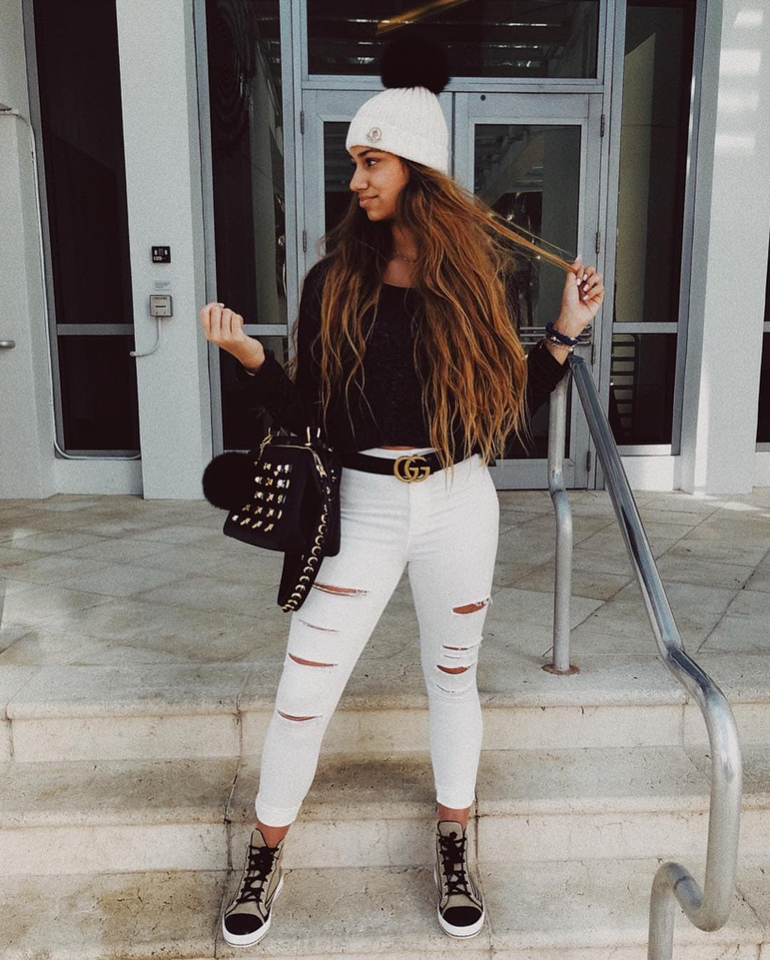 En marzo de 2018, Lina
<b><a href="https://www.univision.com/shows/el-gordo-y-la-flaca/las-fotos-de-la-hija-de-lili-modelando-como-toda-una-profesional-en-la-pasarela-fotos">debutó como modelo profesional</a></b> y su madre se enorgulleció del logro que consiguió su hija.