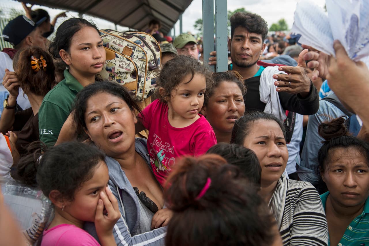 La caravana de migrantes pone en evidencia el "éxodo silencioso" de los refugiados centroamericanos que huyen hacia EEUU