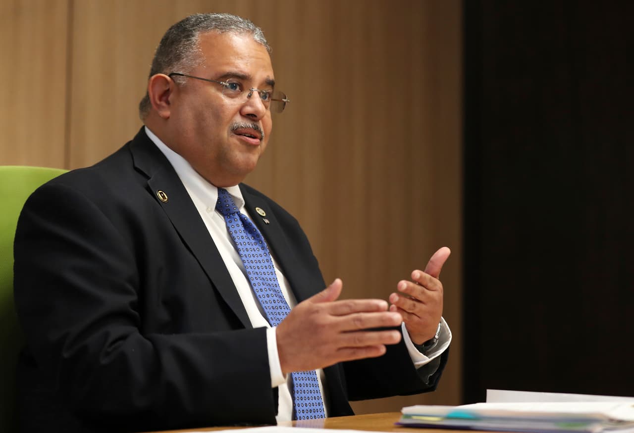 Cancelar clases, conciertos y eventos es una opción ante el coronavirus