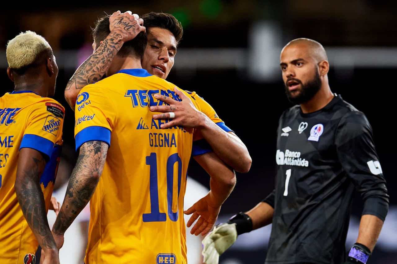 Gignac (45+4’, 57’) abrió el marcador por la vía penal. El conjunto catracho se quedó con un hombre menos para la segunda mitad. Llegó el doblete del francés y Oliva (78’) hizo el autogol que selló el resultado.