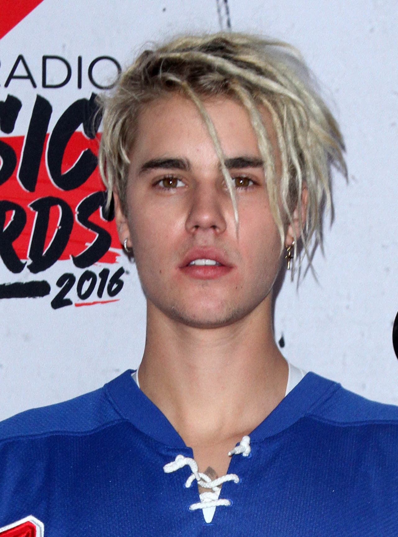 Aunque la estrella de pop ha sido muy criticada por su afición a la tinta, a él parece importarle muy poco.