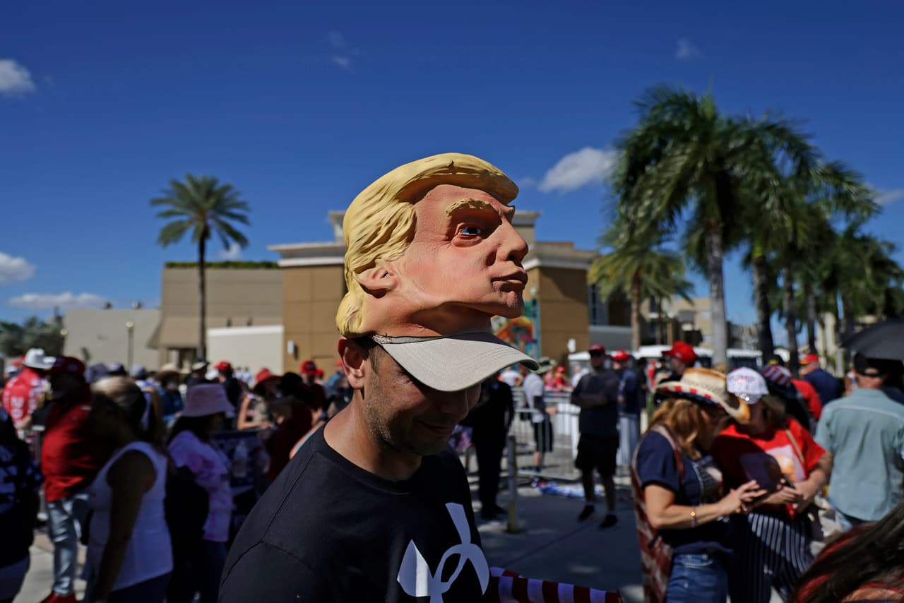 Los estacionamientos
<b>abrirán desde las 8:00 am y las puertas para que ingresen los invitados desde las 2:00 pm.</b> Los oradores comenzarán sus discursos a partir de las 5:00 pm.