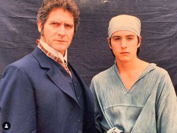 Leonardo Daniel ha participado en exitosas telenovelas, entre las que se encuentran 'Cañaveral de pasiones', 'Azul tequila', Cuna de Lobos y recientemente en Médicos Línea de Vida.