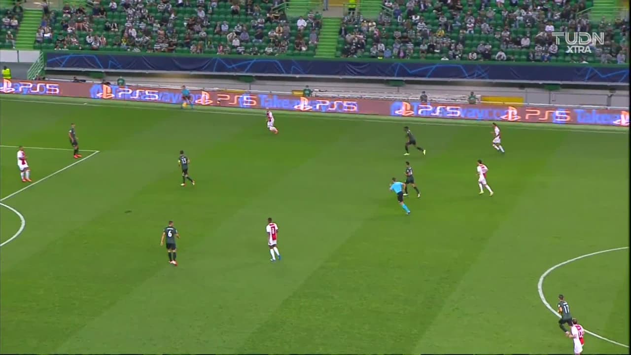 ¡Hat-trick de Haller! El Ajax de Edson ya golea 1-4 en Portugal