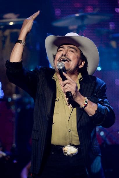 A finales del 2014 sufrió una recaída que lo mantuvo alejado durante el 2015 de la mira pública.