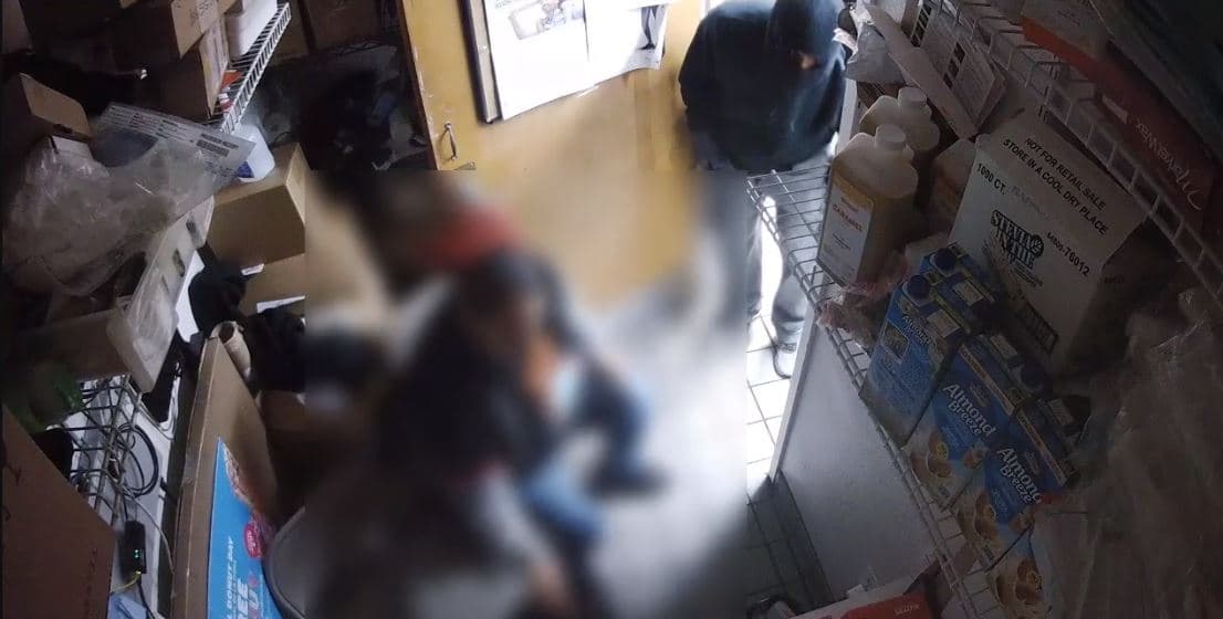 La tienda generalmente está abierta las 24 horas y solo ofrece servicio de autoservicio durante la noche. Pero la persona que se suponía que debía trabajar desde el viernes por la noche hasta el sábado por la mañana llamó, dijo el gerente asistente Terrell Johnson, lo que significaba que Lugo se presentó en una tienda vacía y se fue para abrirla sola.