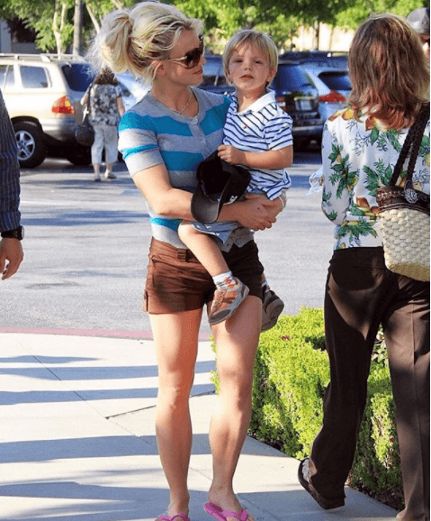 De acuerdo con información de Daily Mail, en el proceso de divorcio Kevin Federline solo recibiría una fracción de la fortuna de "La Princesa del Pop", estimada en más de 128 millones de dólares.